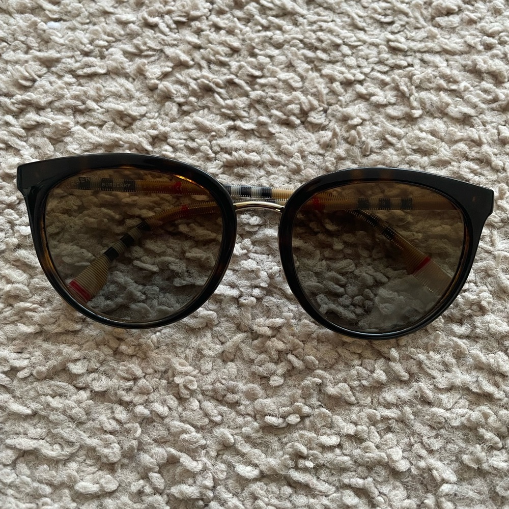 Round frame Sunglasses